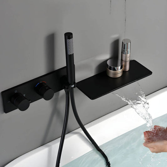 Eleganter Wandmontierter Moderner Badewannen-Wasserhahn in Schwarz
