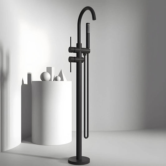 Moderner Kupfer freistehender Badewannenwasserhahn in Silberfinish