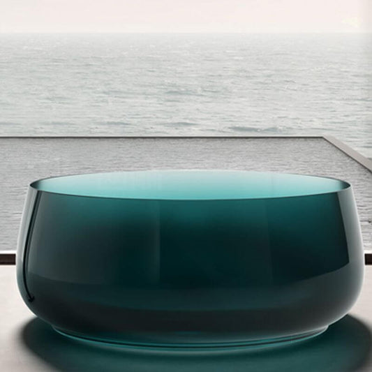 Freestanding circular resin bathtub with roll top design for casual soaking