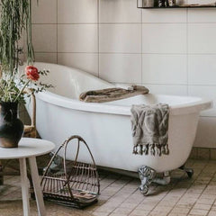 Clawfoot Bathtub with Porcelain Enameled Cast Iron, Single Slipper Design, Oval Shape, Contemporary Style, Chalk Color, and Soaking Bath Therapy, Tub Bathtubs