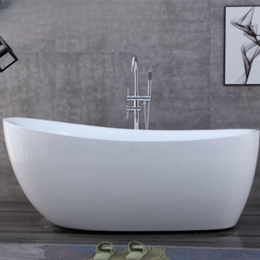 Acrylic freestanding bathtub in modern bathroom