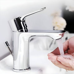 Stylish low arc spout of vessel sink faucet