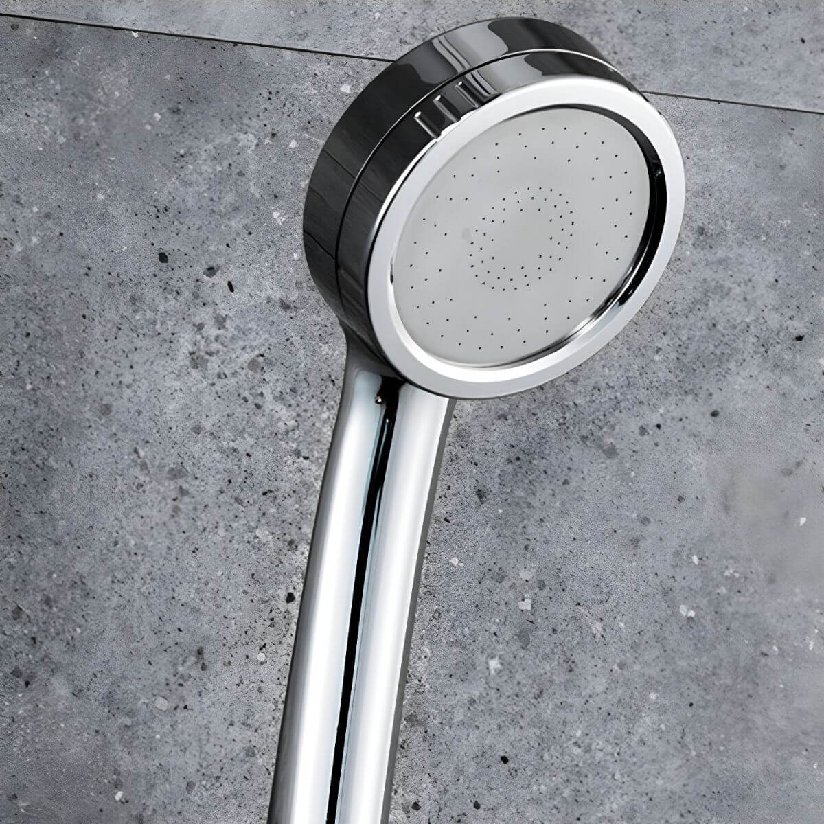 Round Modern Shower Head with Wall Mounted Installation