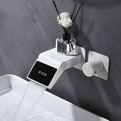 Modern wall mounted faucet with knob handle