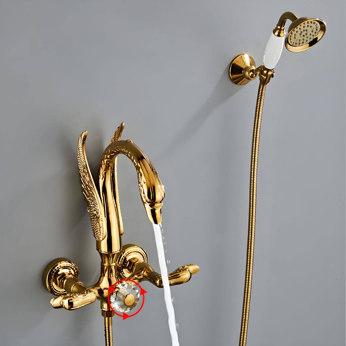 Traditional design bathtub faucet