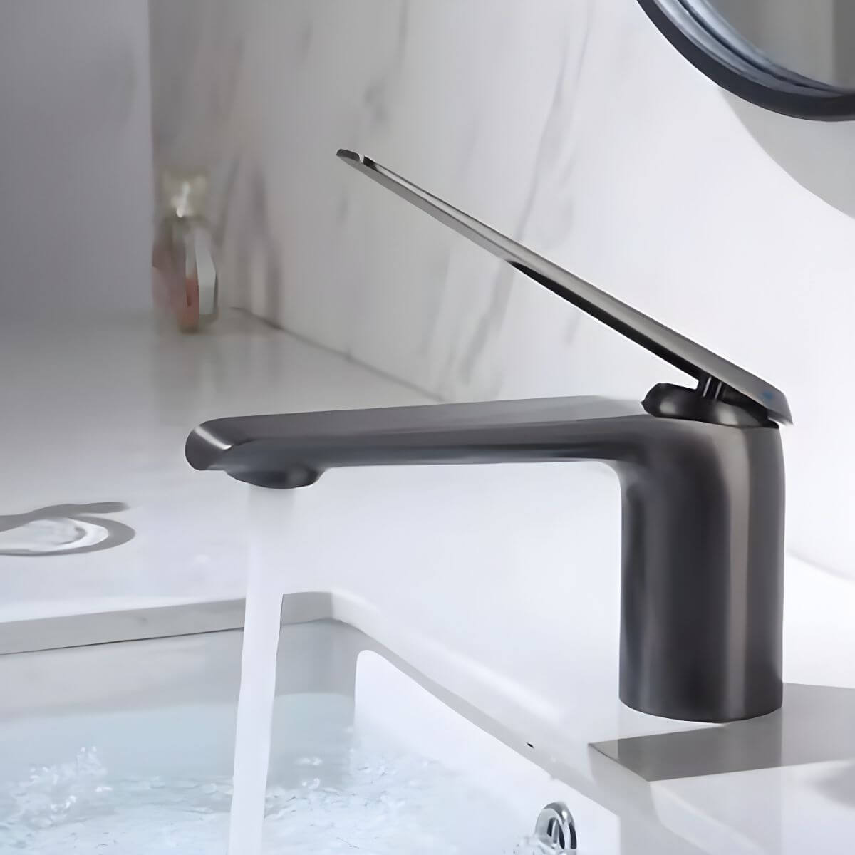 Elegant one-handle bathroom sink faucet in chrome