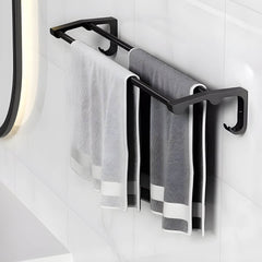 7-piece metal bathroom hardware set in silver