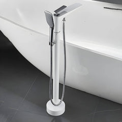 Elegant floor-mounted bathtub faucet