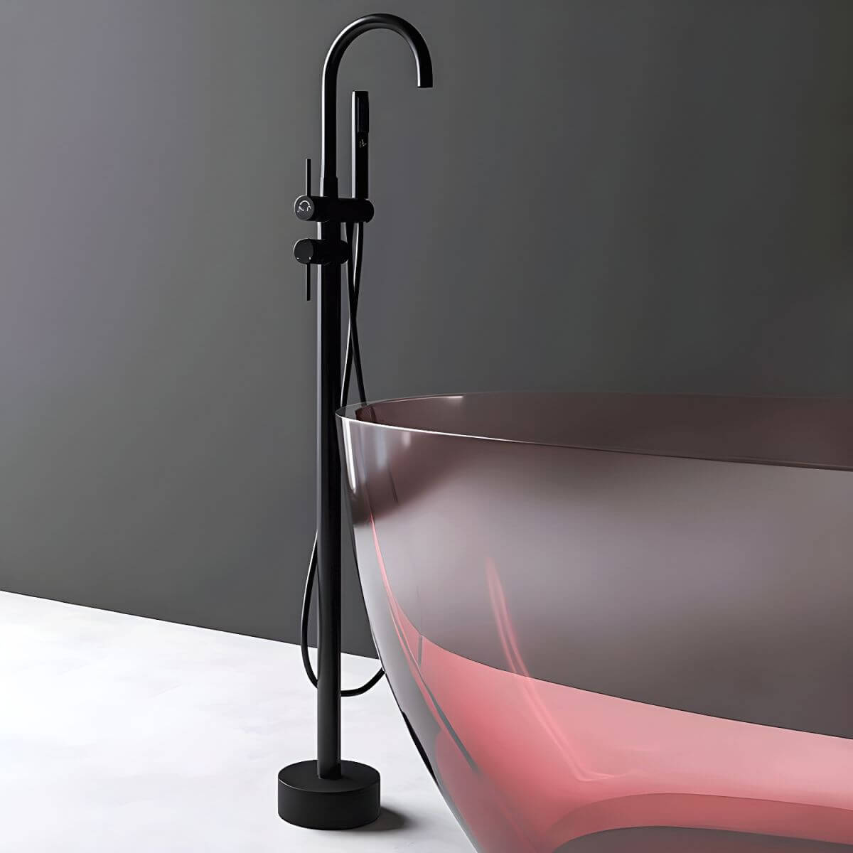 Gold Free Standing Bathtub Faucet