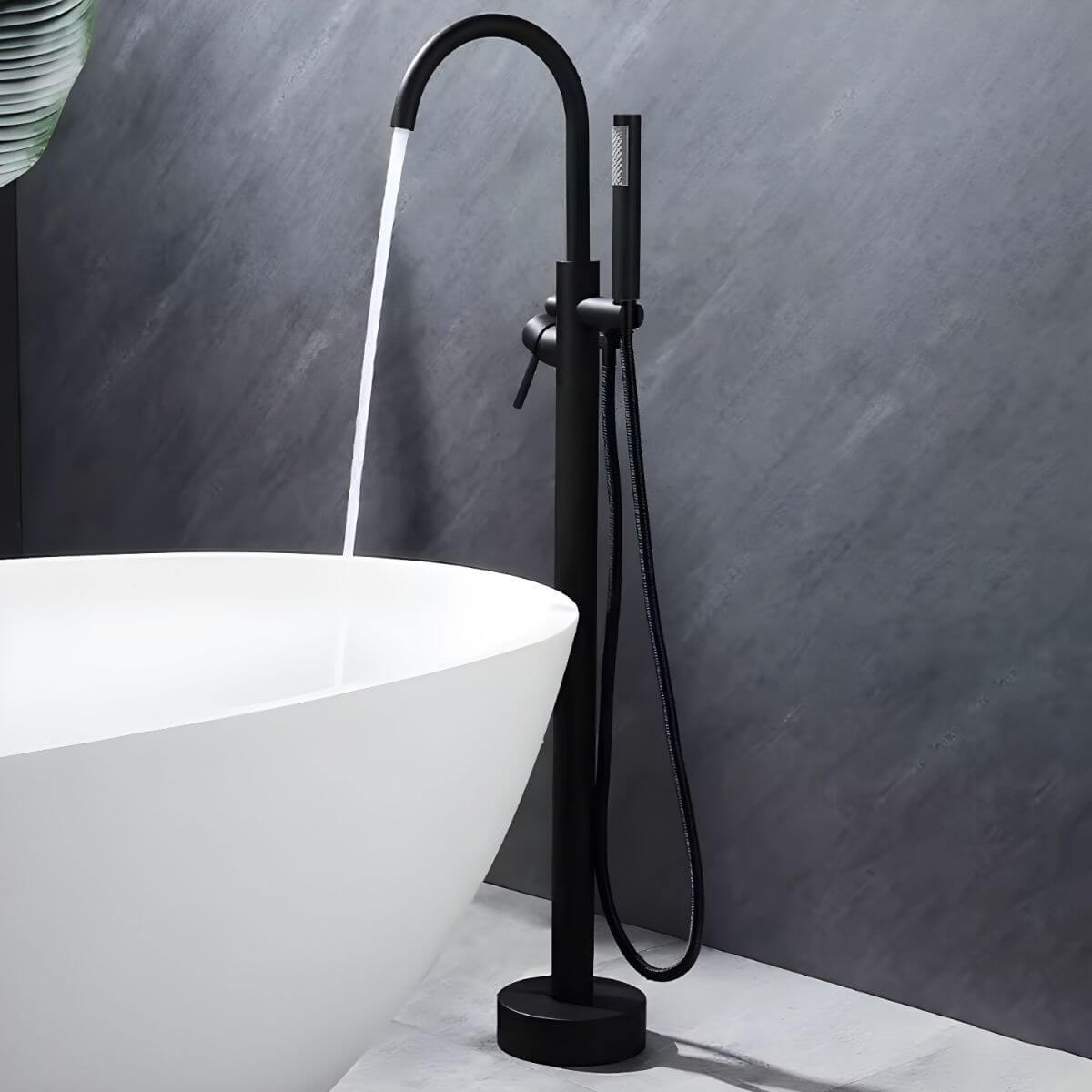 Sophisticated free standing faucet for bathroom