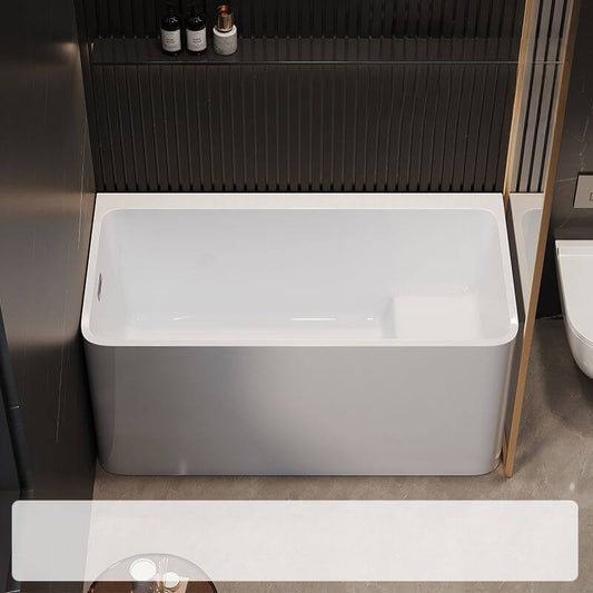 Comfortable and inviting bathing experience