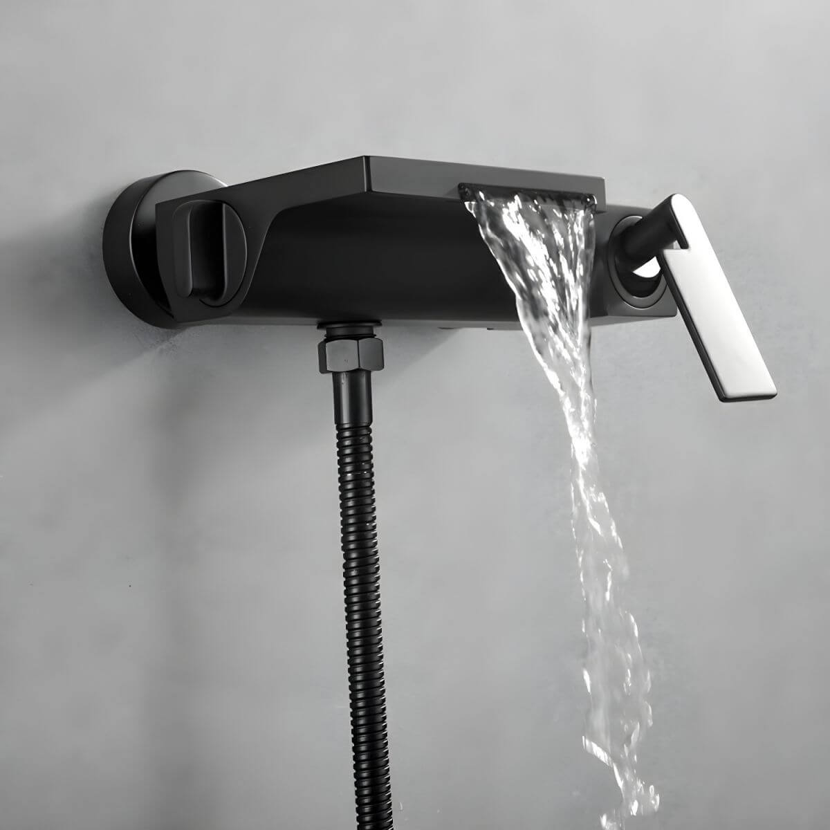 Modern wall-mounted bathtub spout in black