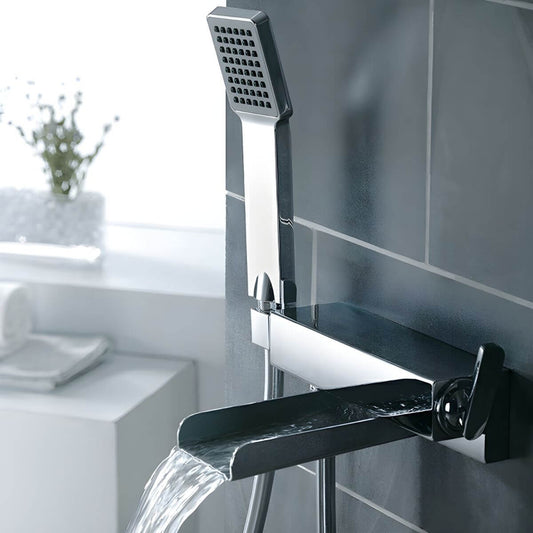 Waterfall design bathtub spout