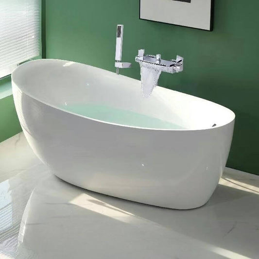 sleek acrylic roll top bathtub