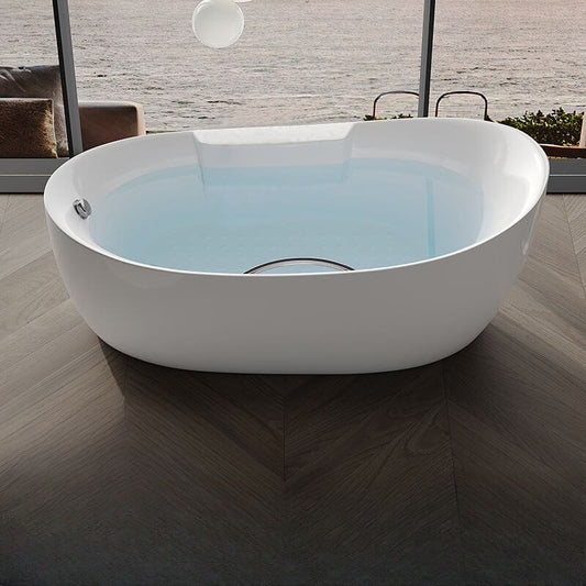 luxurious bathtub with single slipper design