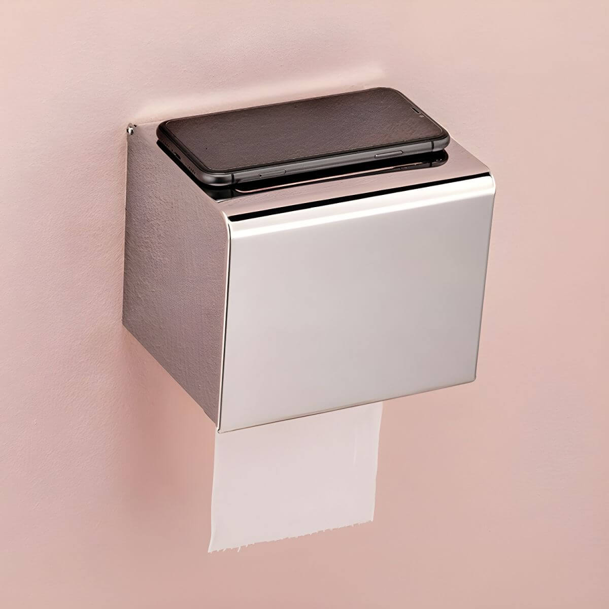 Durable tarnish resistant bathroom accessories