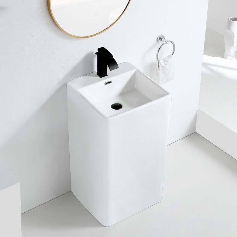 Elegantly designed ceramic sink