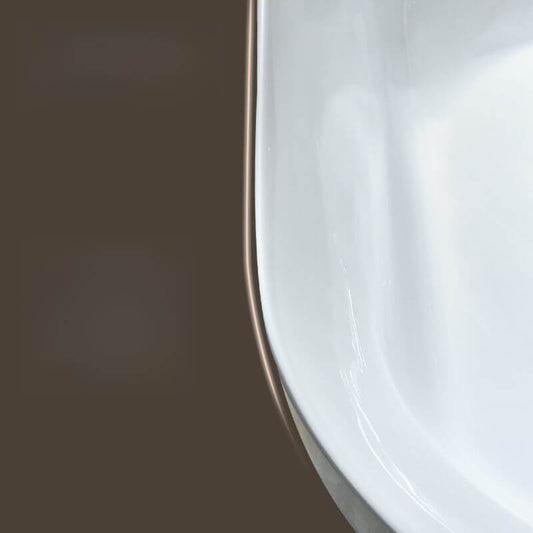 Modern roll top bathtub