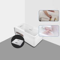 Bañera blanca elegante para espacios pequeños