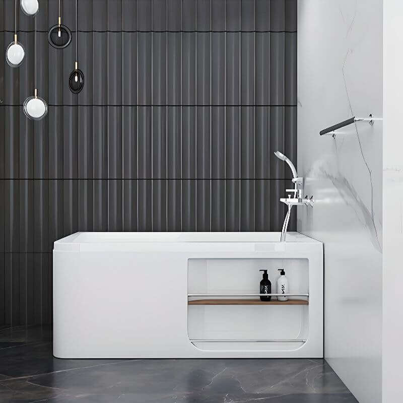 Bañera rectangular contra la pared