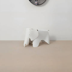 Animal-Shaped Plastic Kids Activity Chair for Outdoor Use