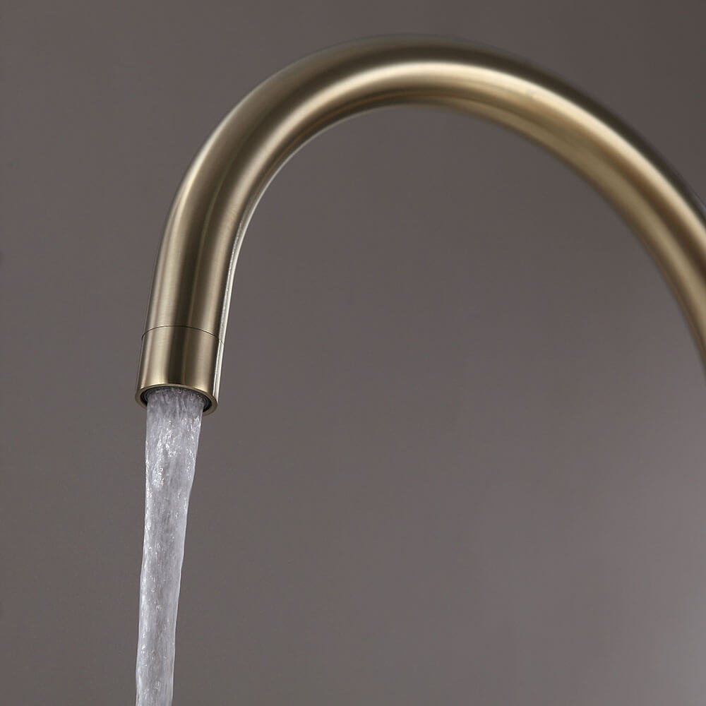 Brewst Modern Brass Floor Mounted Bathtub Faucet