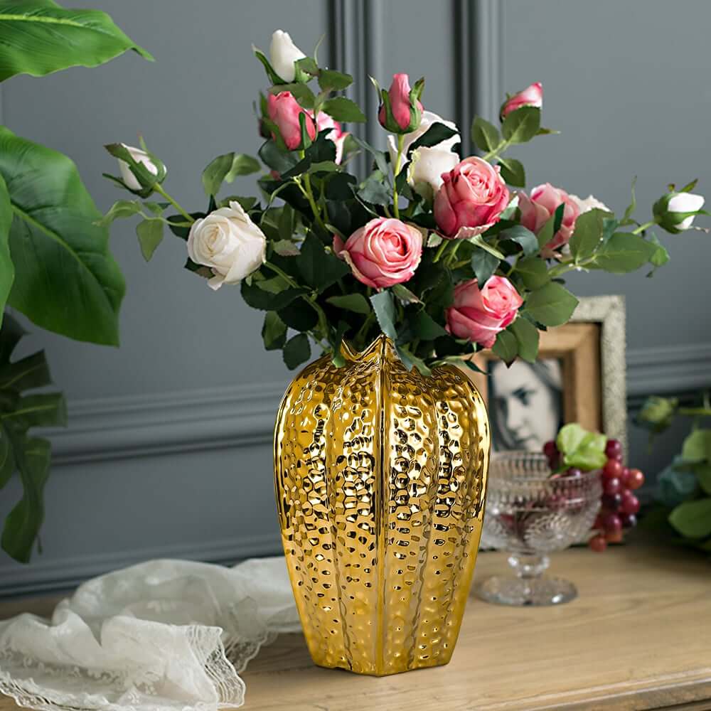 Ceramic Gold Abstract Vase for Indoor Residential Use