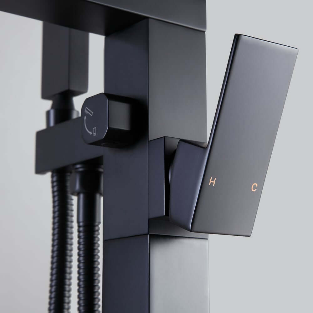 Dree Freestanding Bathtub Faucet with Hand Shower in Matte Black