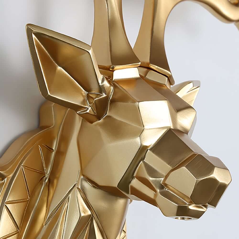 Geometric Resin Deer Head Wall Art – Gold Modern Sculpture