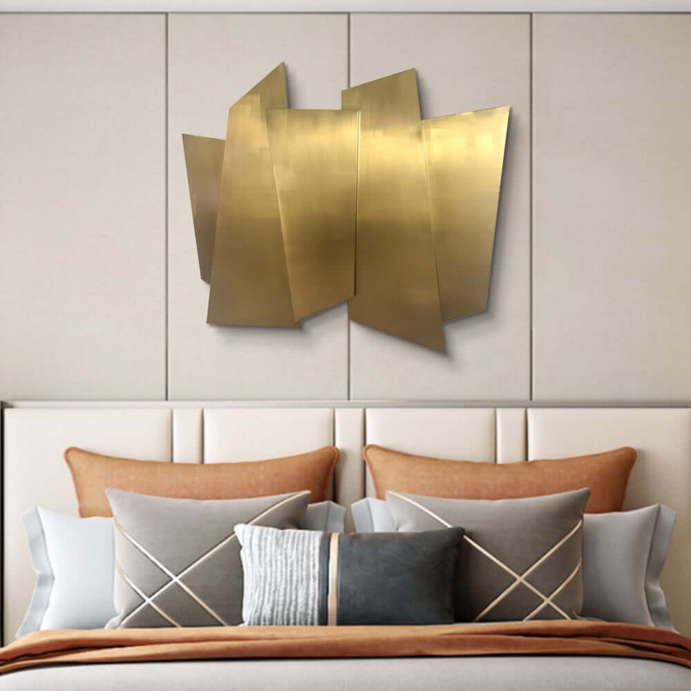 Glam Metal Wall Art in Gold Stainless Steel with Irregular Shape