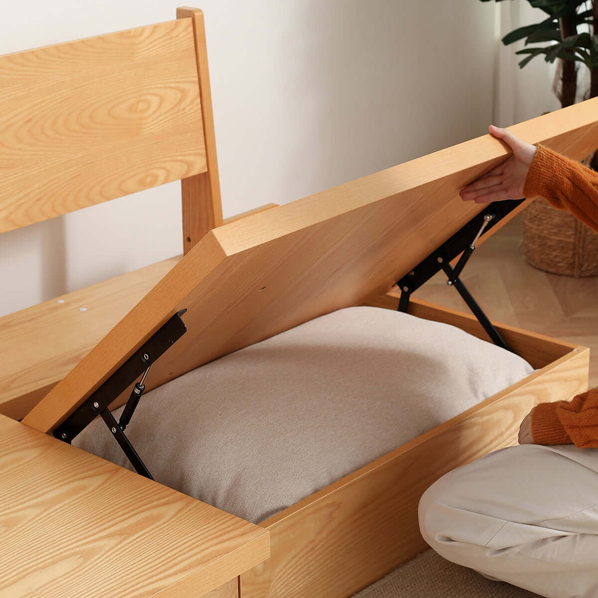 Hompkin Beige Cotton Linen 1-3 Seat Sofa with Wooden Frame and Underseat Storage