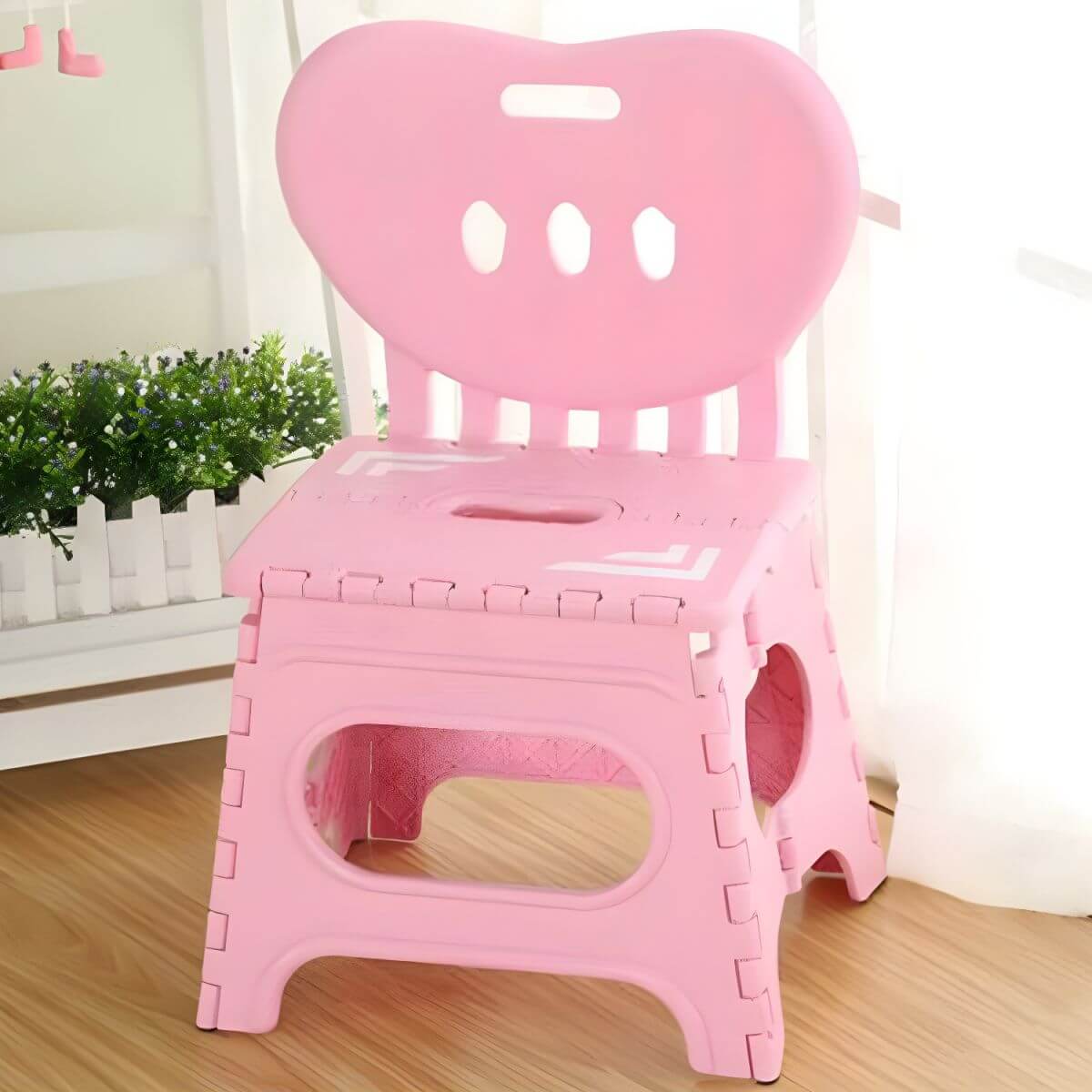 Lightweight Foldable Toddler Chair in Bright Solid Colors with Handle