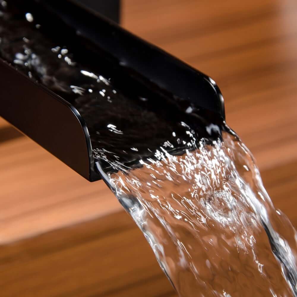 Mero Modern Brass Deck Mounted Roman Tub Faucet with Hand Shower