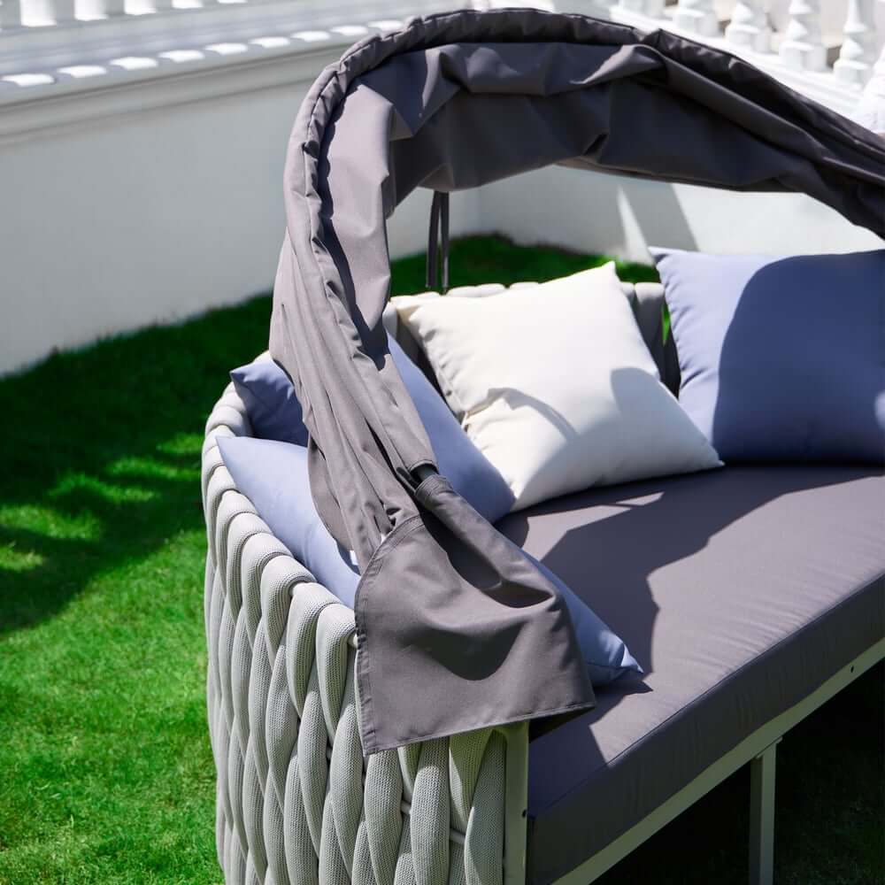 Modern Aluminum Alloy Outdoor Daybed with Removable Cushions