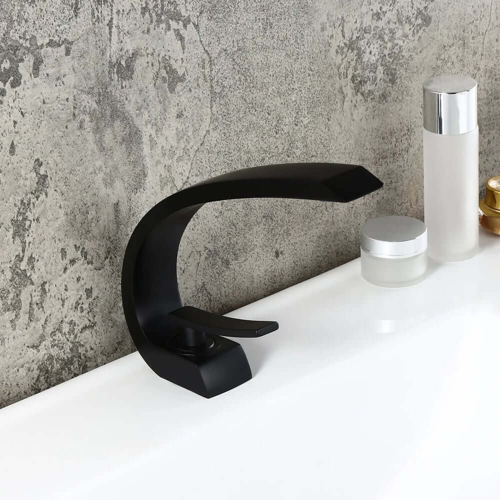 Modern Single Hole Bathroom Faucet in Brass with Lever Handle