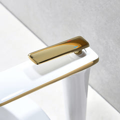 Modern Single Hole Brass Bathroom Sink Faucet with Lever Handle