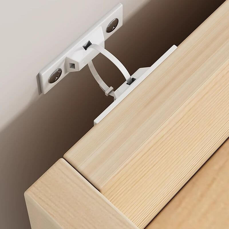 Natural Wood Children's Bookcase with Bear Head Cutout Design