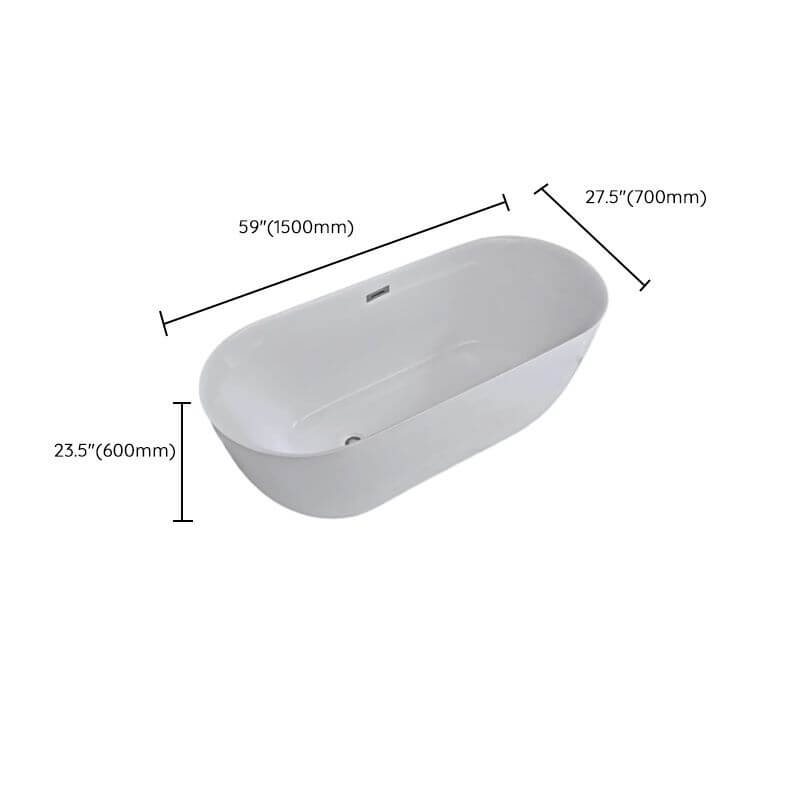 Freistehende Badewanne mit entspannender Atmosphäre