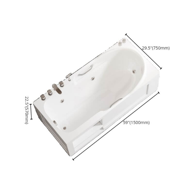 白い浴槽を特徴とするエレガントなバスルームデザイン