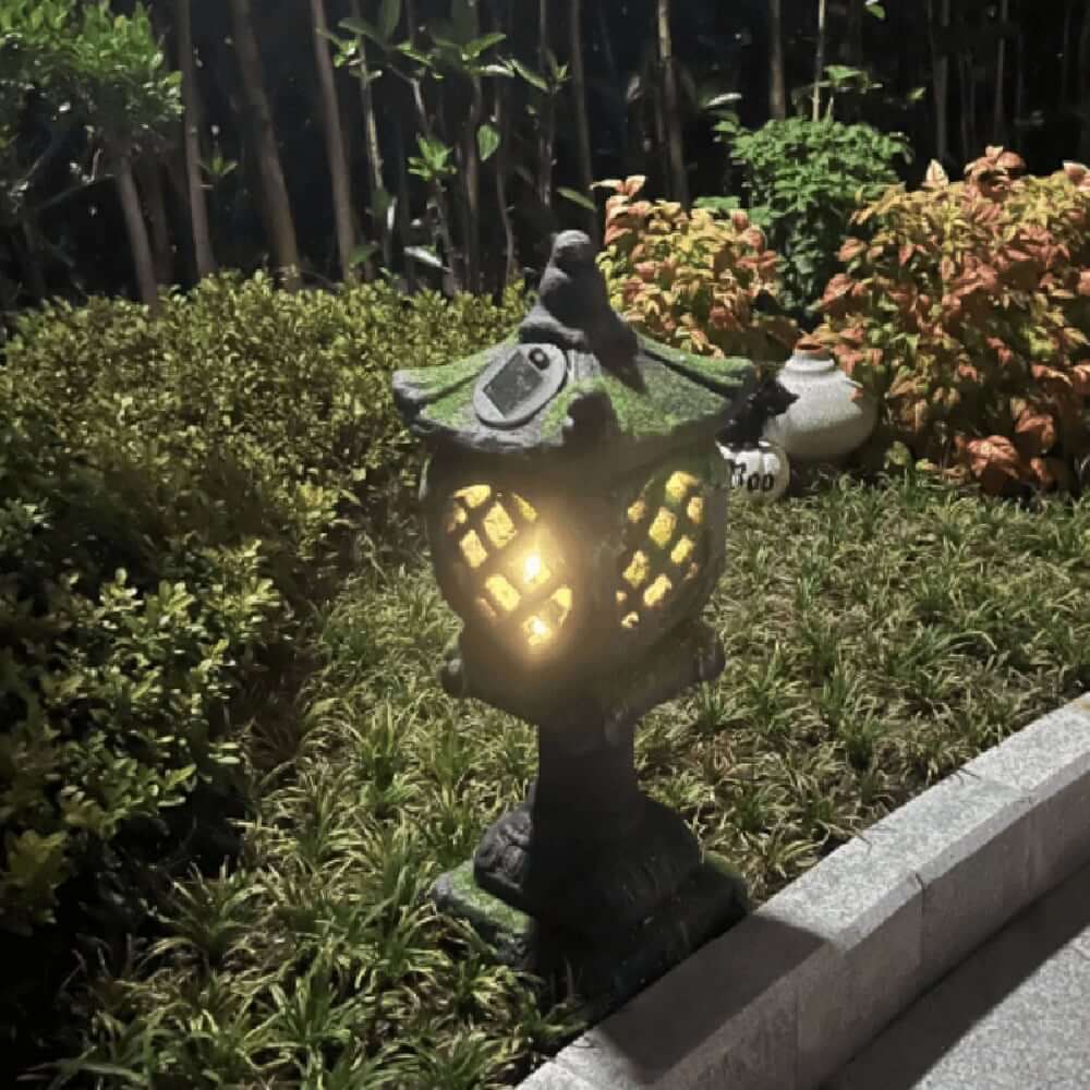 Traditional Concrete Gray Solar Lantern Sculpture - Weather-Resistant Resin