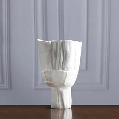 White Resin Abstract Vases Set – Minimalist Indoor Decor