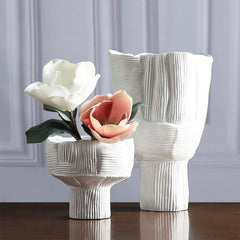 White Resin Abstract Vases Set – Minimalist Indoor Decor Main Product Image